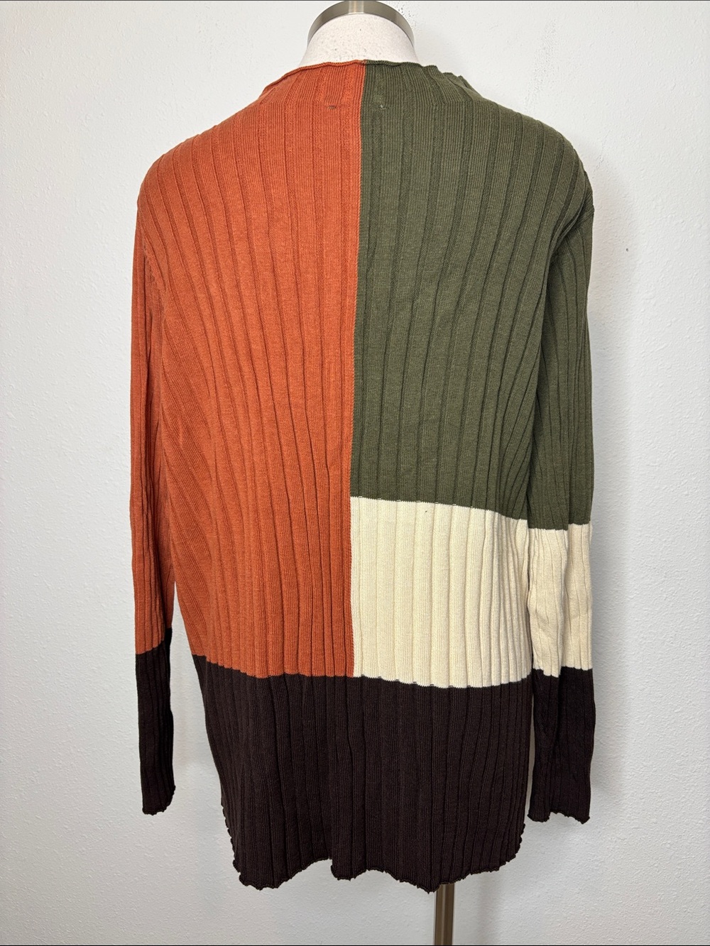 Colorblock Ribbed Knit Sweater - Olive, Rust, Cream, Black - Picture 6 of 8